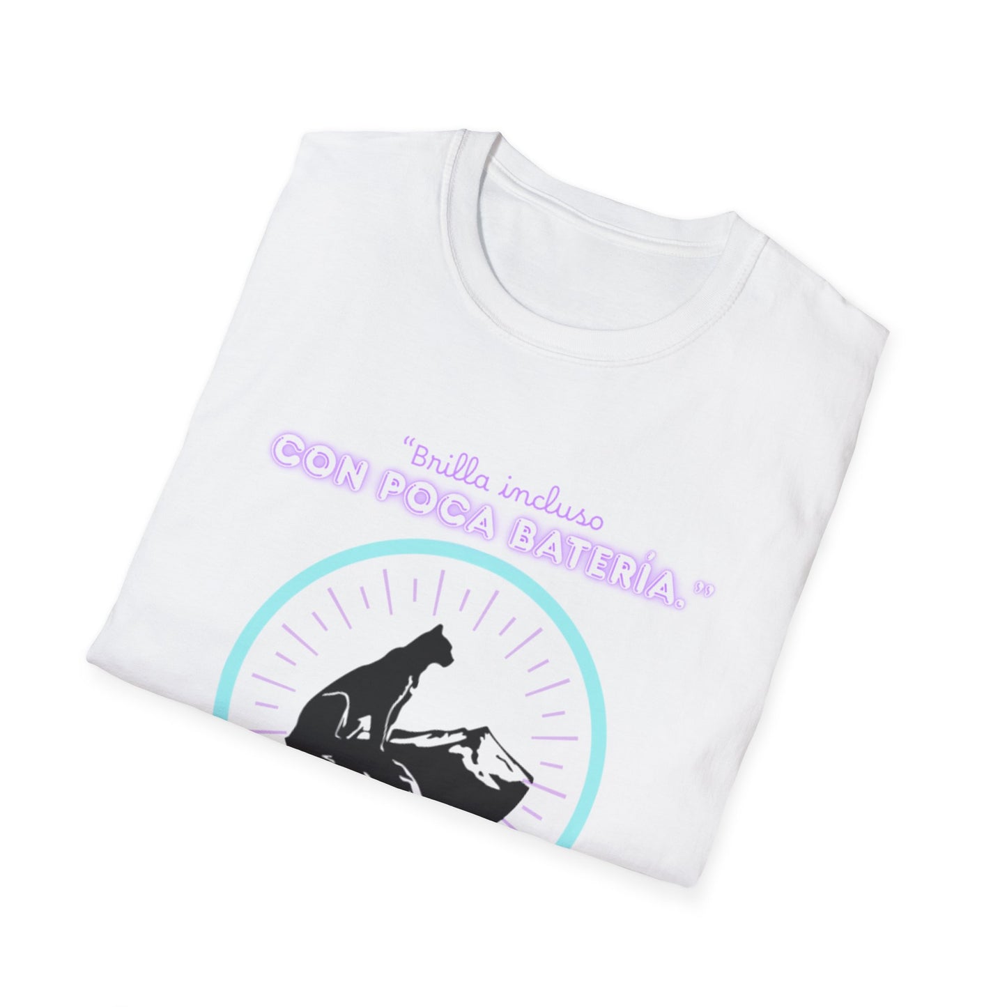 t-shirt Cat Nap Vibes T-Shirt — "Brilla incluso con poca batería" Graphic Tee