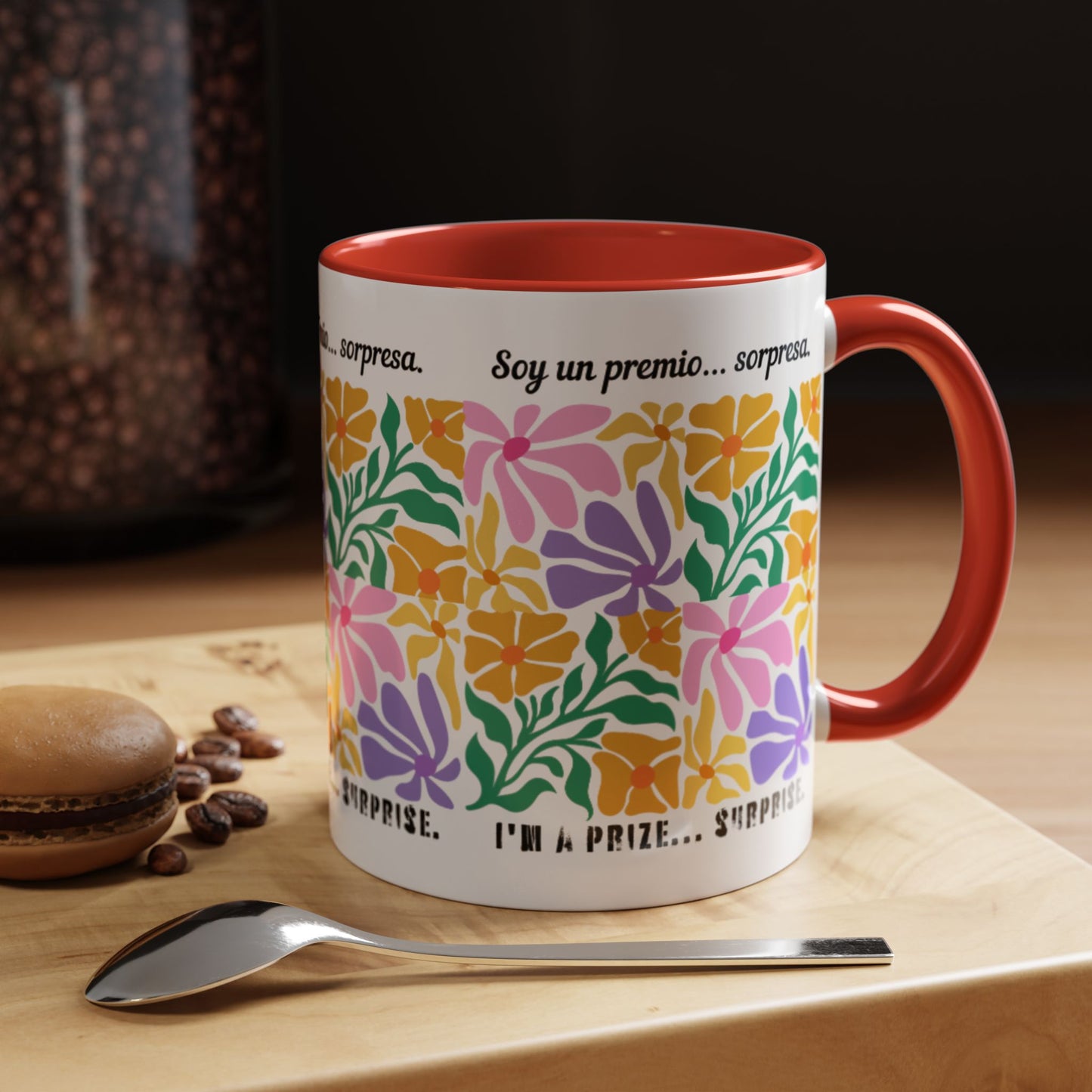 Floral "Soy un premio... sorpresa" Accent Coffee Mug — Colorful Spanish Quote 11/15oz