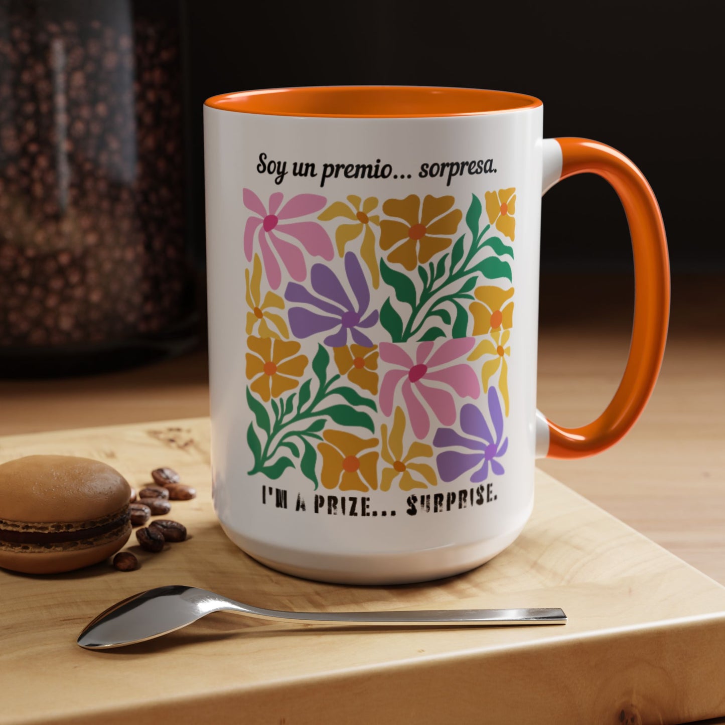 Floral 'Soy un premio... sorpresa / I'm a Prize... Surprise' Accent Coffee Mug