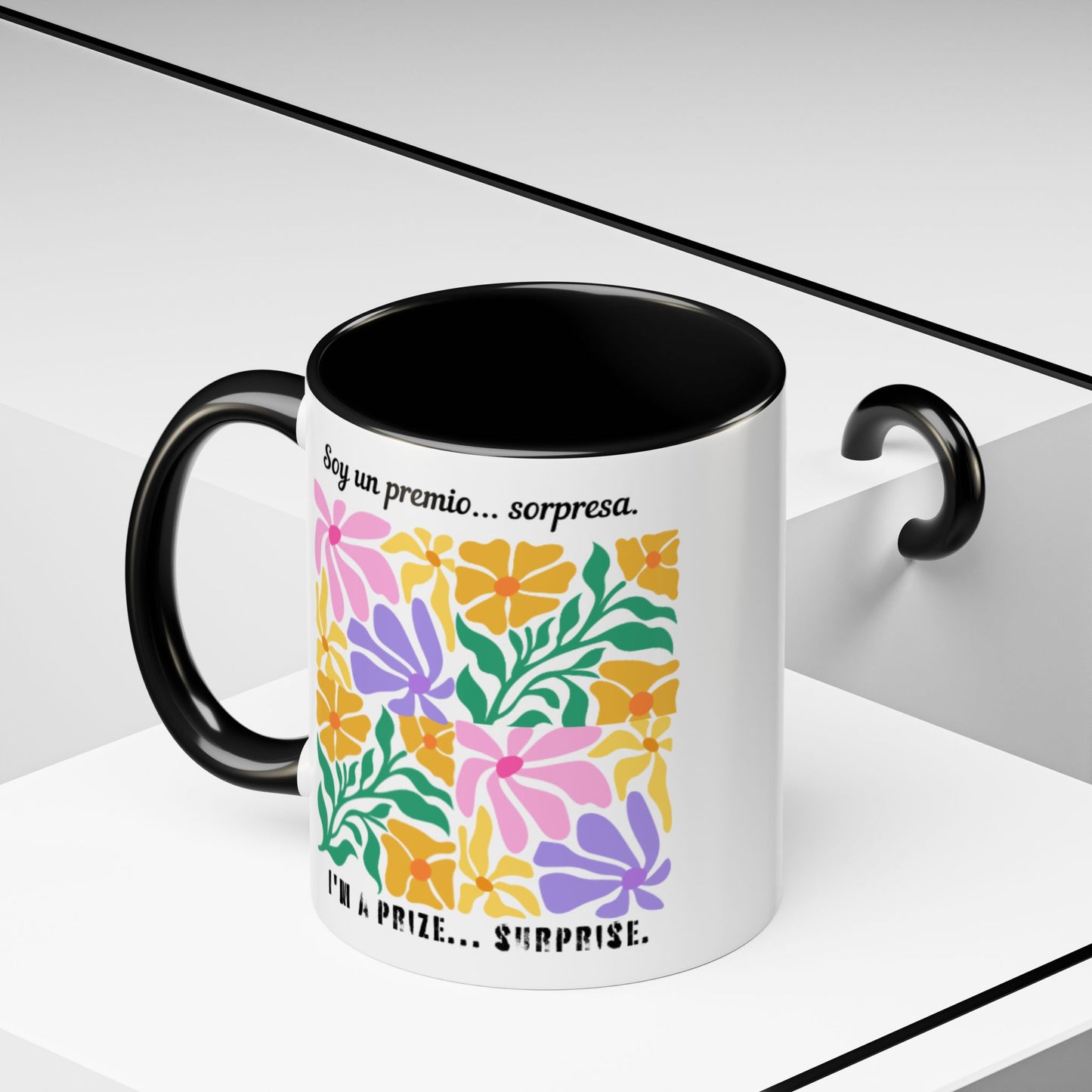 Floral 'Soy un premio... sorpresa / I'm a Prize... Surprise' Accent Coffee Mug