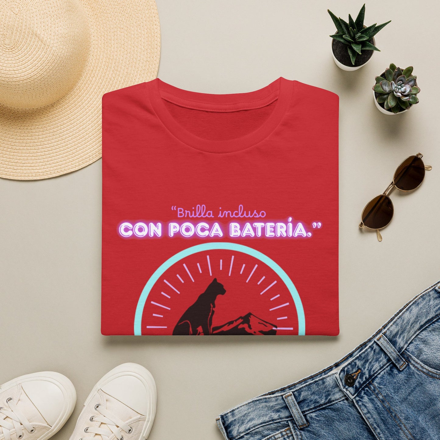 t-shirt Cat Nap Vibes T-Shirt — "Brilla incluso con poca batería" Graphic Tee