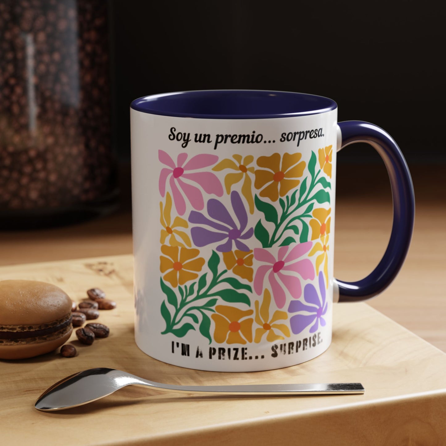 Floral 'Soy un premio... sorpresa / I'm a Prize... Surprise' Accent Coffee Mug